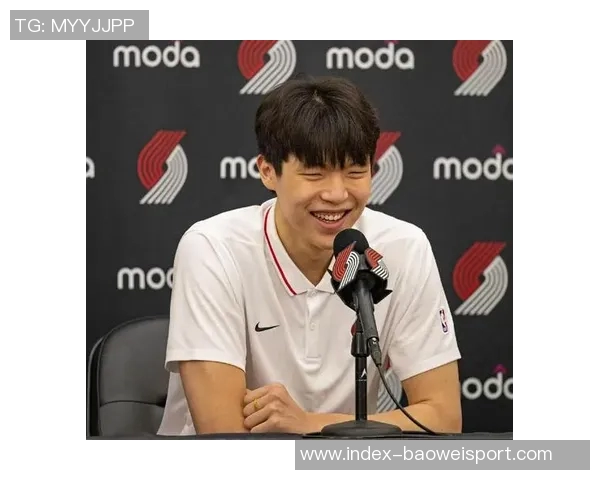 徐静雨点评杨瀚森在G联盟的表现如同CBA展现从容与扎实的篮球风采