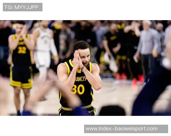 库里MVP呼声高涨科尔称未见不爱库里的球迷唯独例外于总决赛客场对阵骑士 库里MVP呼声高涨科尔称未见不爱库里的球迷唯独例外于总决赛客场对阵骑士