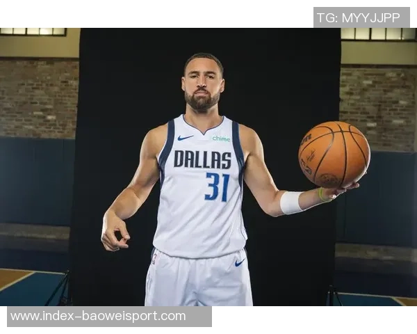 独行侠积极探索交易浓眉克莱加福德与拉塞尔的可能性