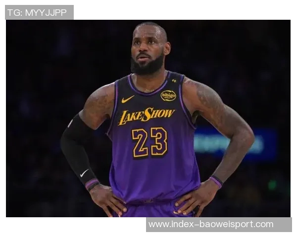 41岁詹姆斯仍具市场价值若离开湖人勇士快船独行侠骑士或成新东家 41岁詹姆斯仍具市场价值若离开湖人勇士快船独行侠骑士或成新东家